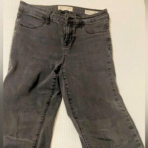 Bullhead jeans black low rise jeggings size 29